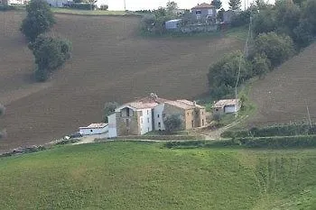 Casa di campagna Messer Raimondo Luogo D'arte *